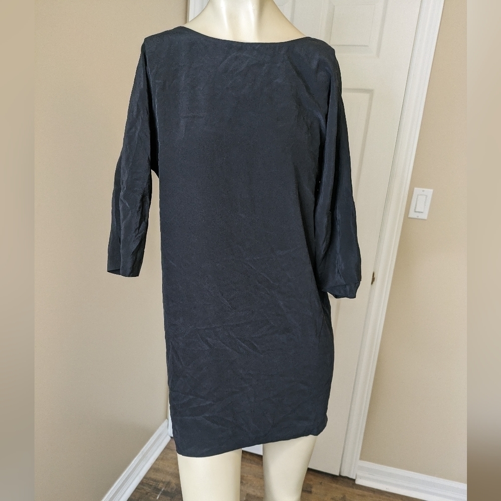ARITZIA Babaton silk black midi length dress
